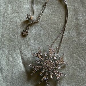 Elegant Swarovski Rhodium Snowflake Brooch/Pendant Necklace
